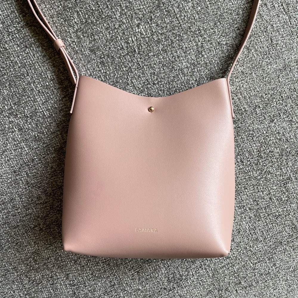 Samara Medium Shoulder Bag